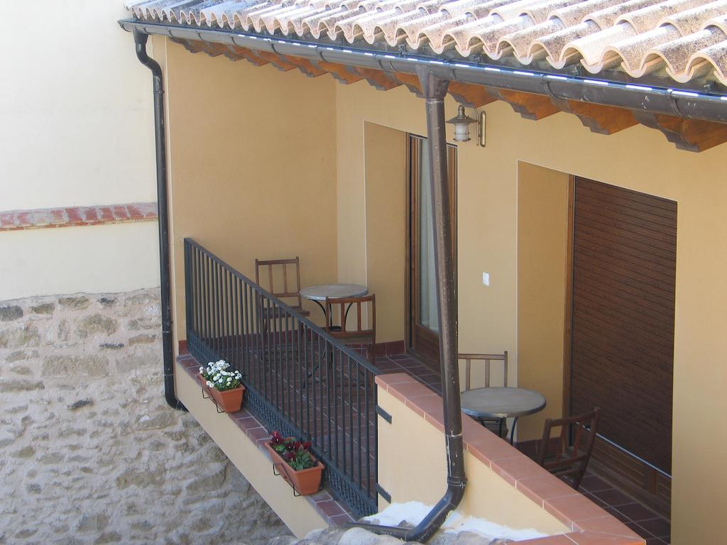 El Corral De Valero Guest House Valdealgorfa ภายนอก รูปภาพ