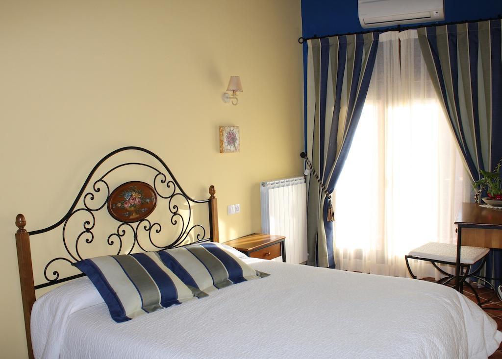 El Corral De Valero Guest House Valdealgorfa ห้อง รูปภาพ